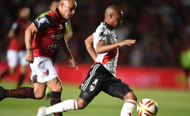 Superliga: River se enfrenta a Colón