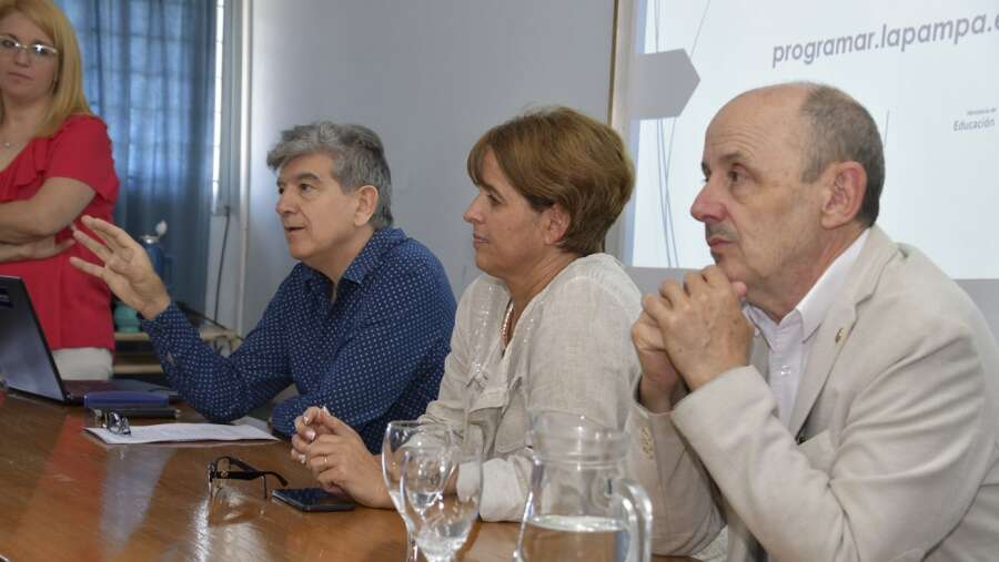 Educación lanzó sitio web interactivo de Programación y Robótica