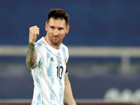 Messi celebra sus 34 años en la concentración argentina y sin novedades sobre su futuro