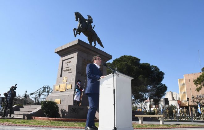 Homenaje al general José de San Martín por los 171 años de su fallecimiento