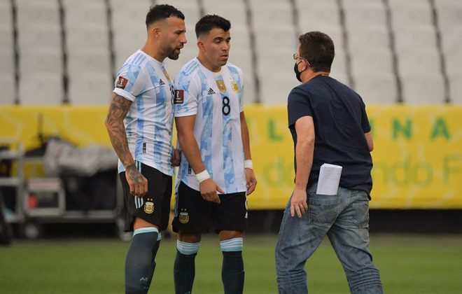 Funcionarios sanitarios de Brasil interrumpen el partido con Argentina en San Pablo