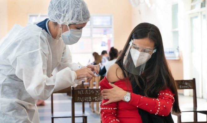 Plan de vacunación en La Pampa: el 76.7% tiene el esquema completo