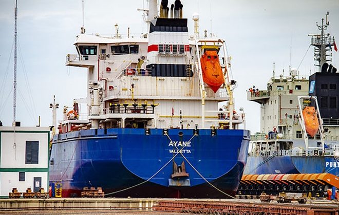 Un marinero mató en un presunto brote psicótico a su capitán y su primer oficial de buque