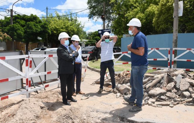 Obras Públicas inspeccionó obras de saneamiento en Santa Rosa