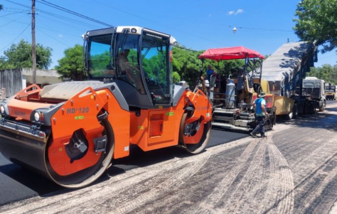 Continúan las obras de asfalto en General Pico