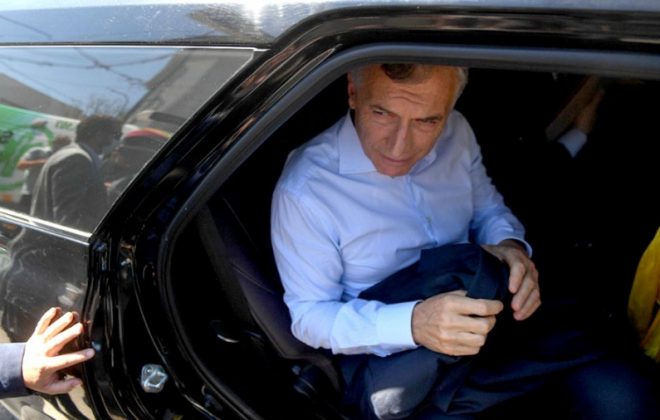 Procesaron a Macri y le prohibieron salir del país