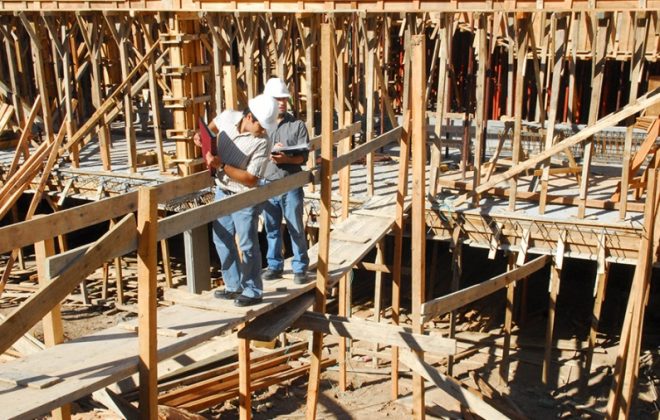 En 2021 la actividad industrial creció un 15,8% y la construcción un 30,8%