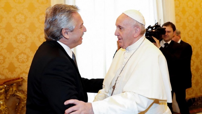 El Papa Francisco envió una carta a Alberto Fernández y pidió por los “débiles y descartados”