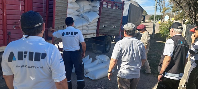 La Adela: Secuestran 36 toneladas de cereal