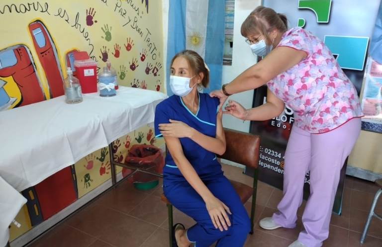 Más de 907 mil vacunas contra el coronavirus ya fueron aplicadas en la provincia