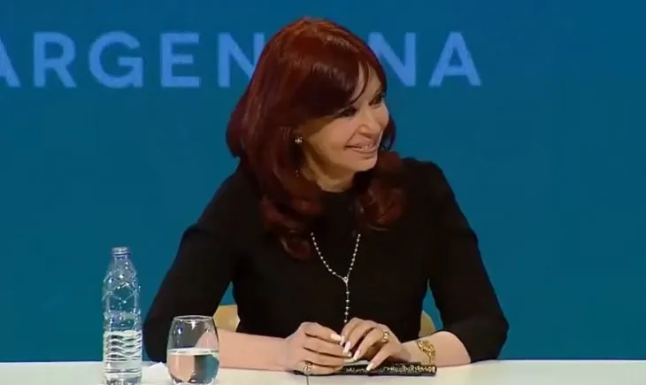 Dictaron el sobreseimiento de Cristina Kirchner por la “Causa de los Cuadernos”