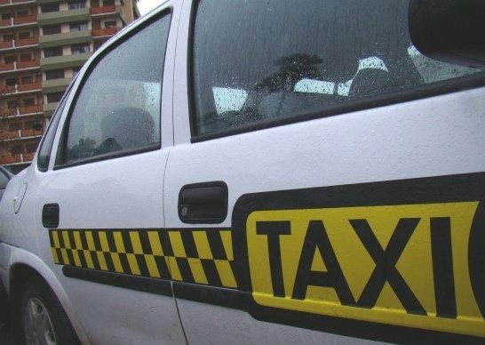 Santa Rosa: Ingresó el aumento de los taxis, será del 45%