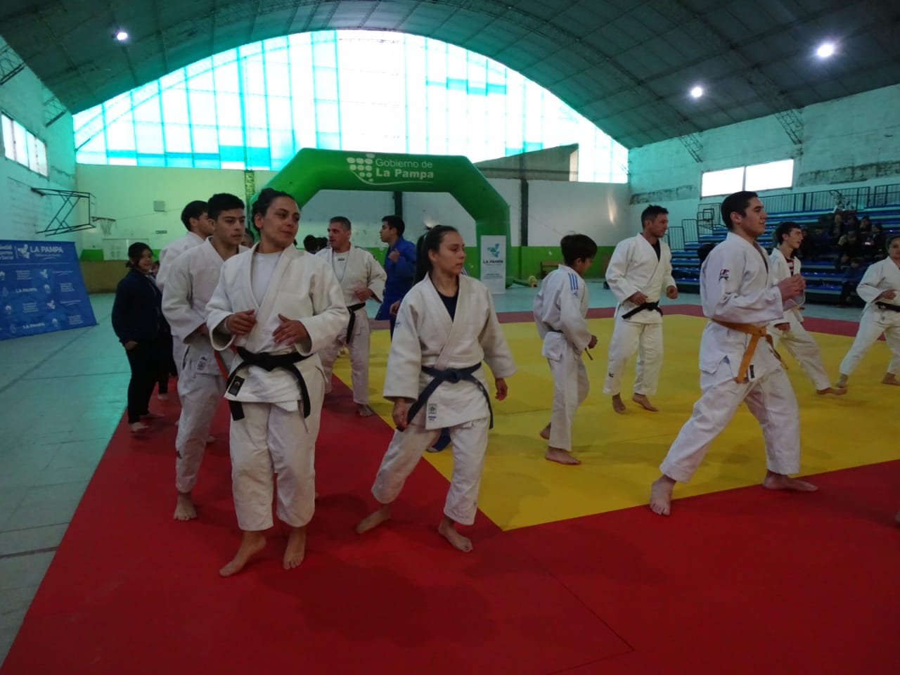 El judo pampeano incorporó un tatami olímpico