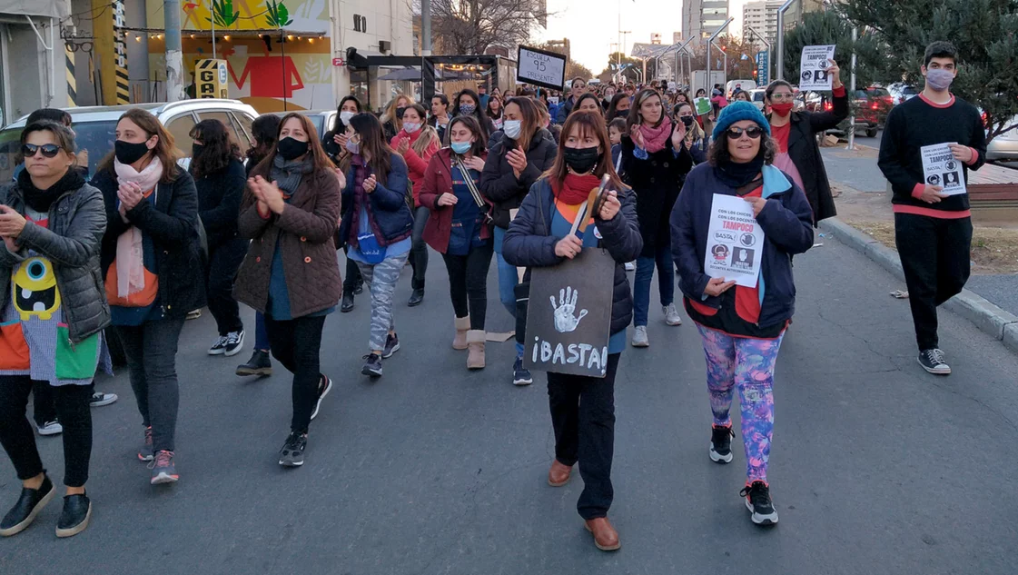 Marcha de docentes tras la agresión: “Los docentes estamos desprotegidos”