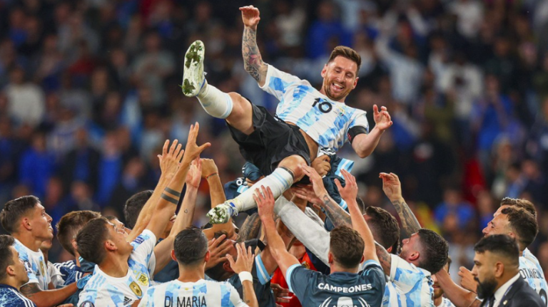 Fútbol: Con un gran partido de Messi, Argentina goleó a Italia y es Supercampeón