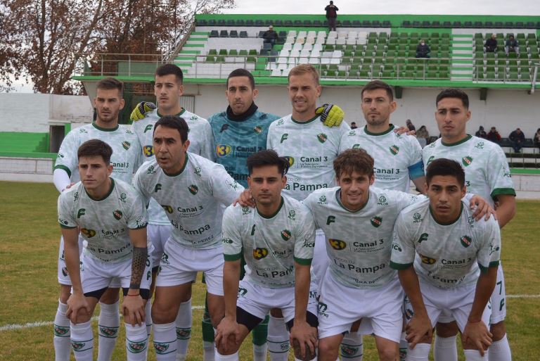 Fútbol: Ferro de Pico volvió a sonreir y goleó a Ciudad Bolívar por el Federal “A”