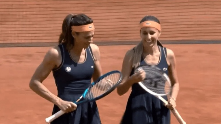 Tenis: Sabatini y Dulko perdieron en su segundo partido en el torneo de las Leyendas de Roland Garros