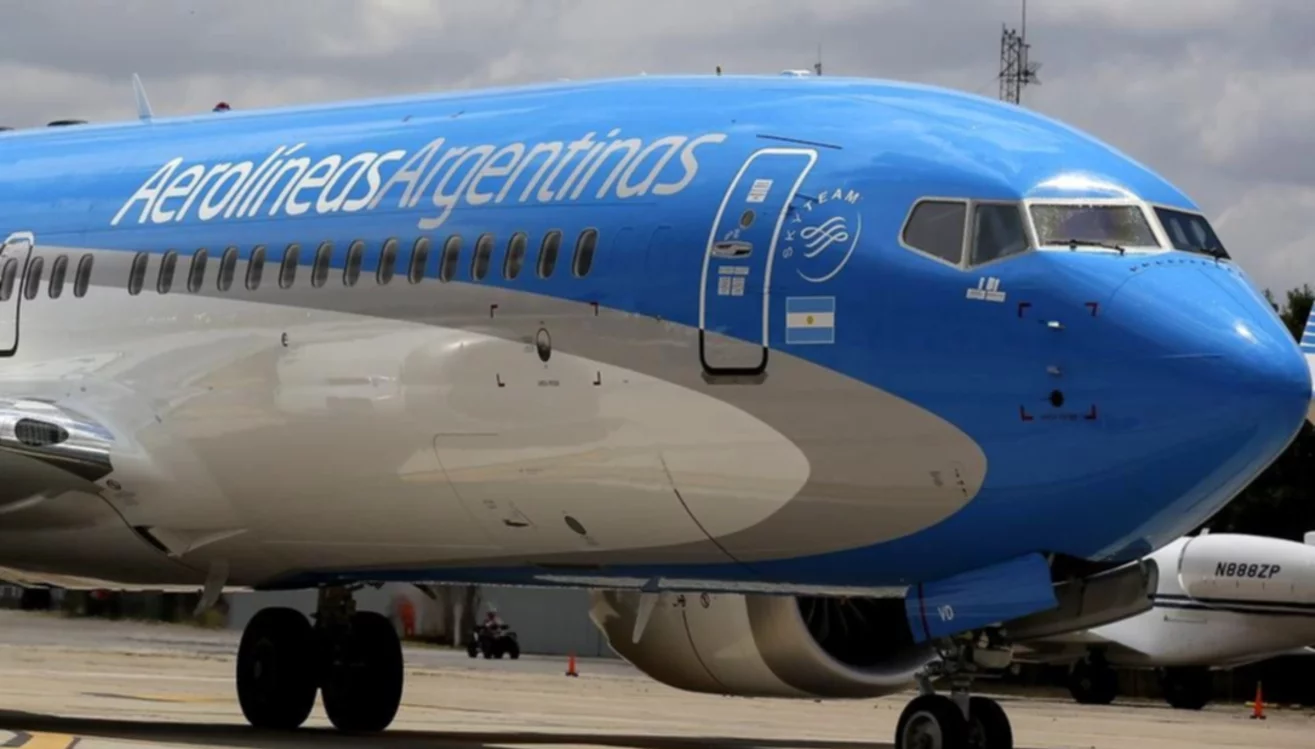 Amenaza de bomba en un vuelo de Aerolíneas Argentinas: Tuvo que aterrizar en Comodoro Rivadavia