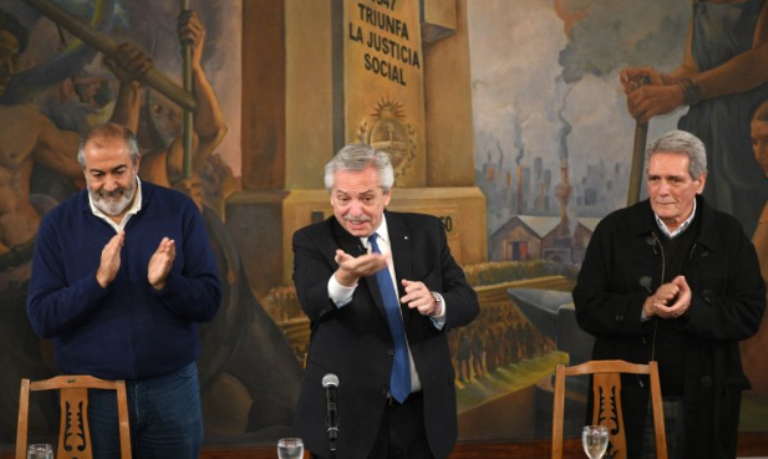 “El poder no pasa por ver quién tiene la lapicera sino por convencer”, la respuesta de Alberto a Cristina