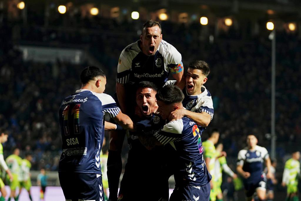 Gimnasia ganó y, por ahora, es único puntero