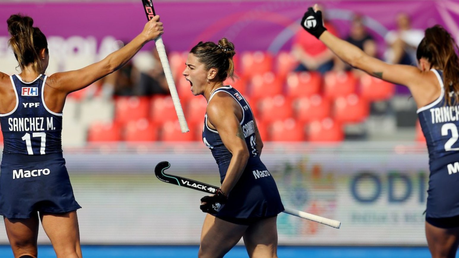 Las Leonas enfrentan a Alemania por un lugar en la final