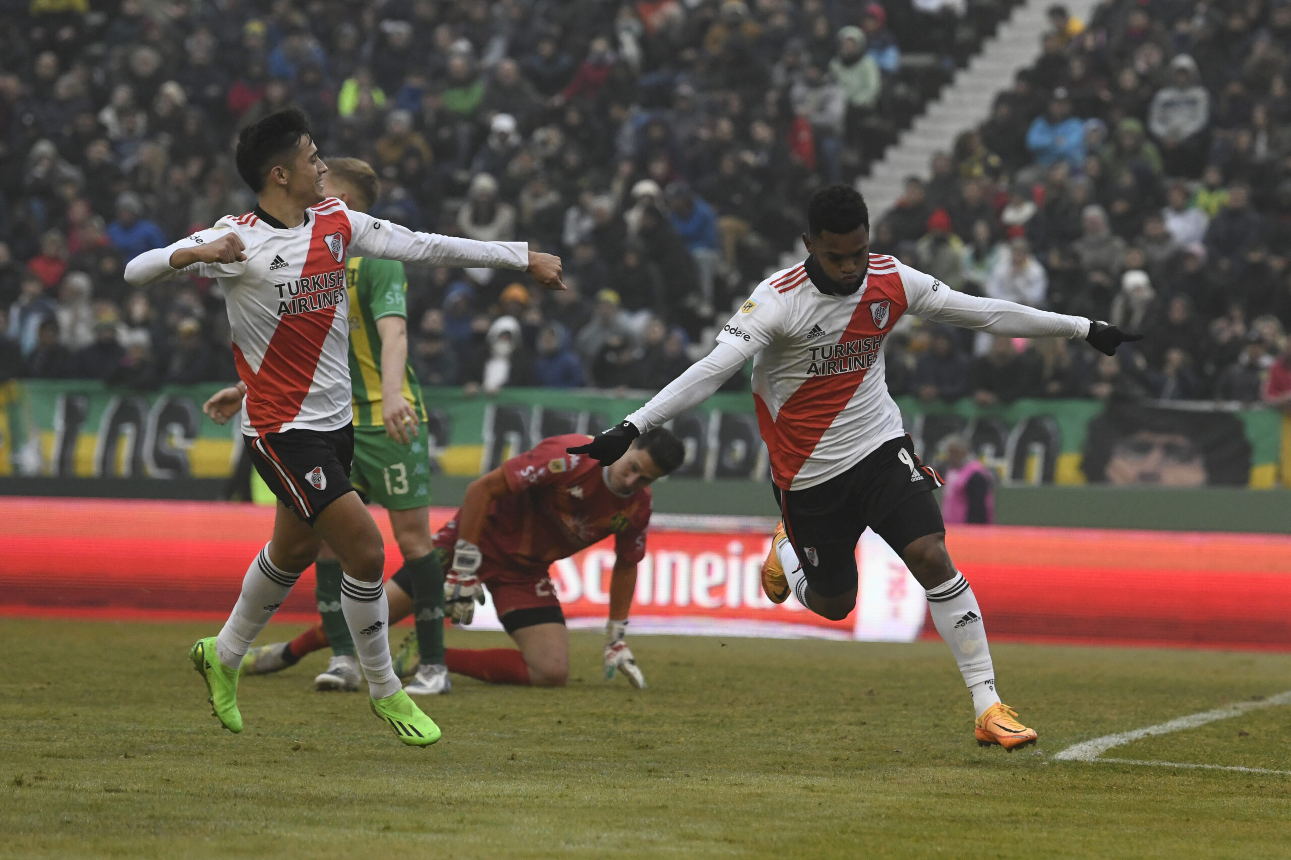 River goleó 3 a 0 a Aldosivi de la mano de sus refuerzos