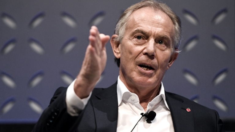 Inglaterra: Tony Blair considera que la guerra en Ucrania marca el fin de la hegemonía de EEUU