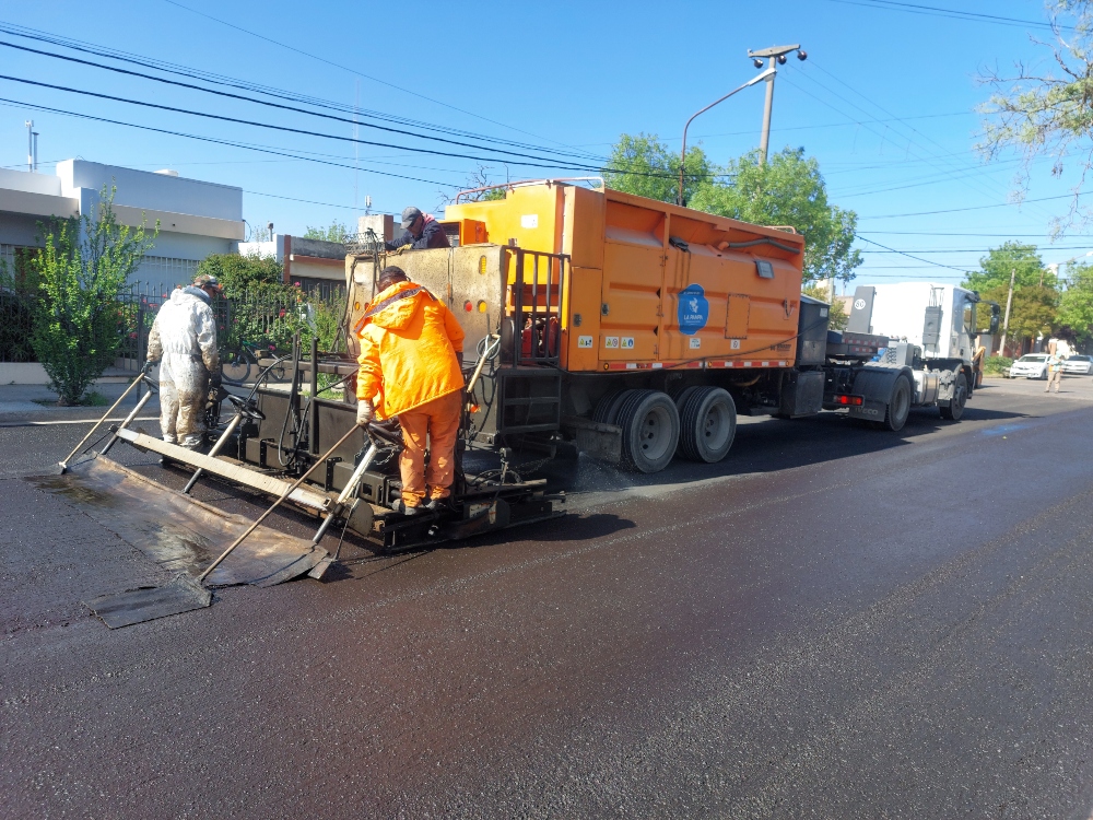 General Pico: Avanzan las obras de repavimentación