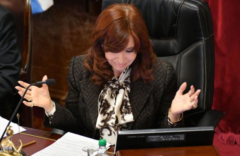 Causa Obra Pública: Los fiscales pidieron 12 años de prisión e inhabilitación perpetua para la vicepresidenta Cristina Fernández de Kirchner