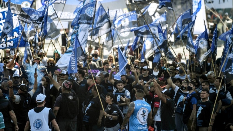 La CGT, la CTA y organizaciones sociales marchan al Congreso contra “los formadores de precios”