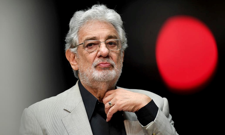 Chile: Cancelaron un concierto de Plácido Domingo por el escándalo de la secta de Villa Crespo