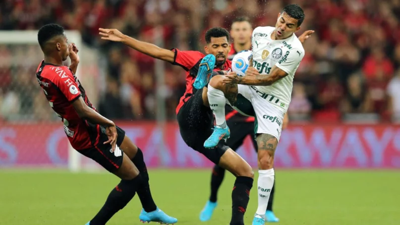 Fútbol: Athletico Paranaense golpeó primero por la ida de las semifinales de la Copa Libertadores