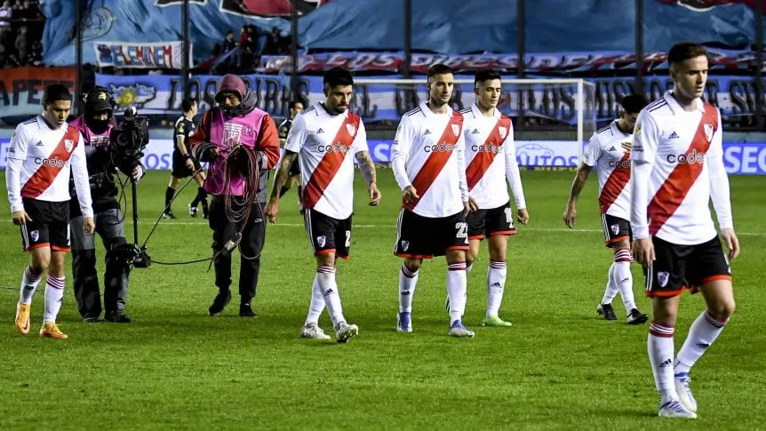 Fútbol: River no pudo con Arsenal y empató sin goles en la Liga Profesional