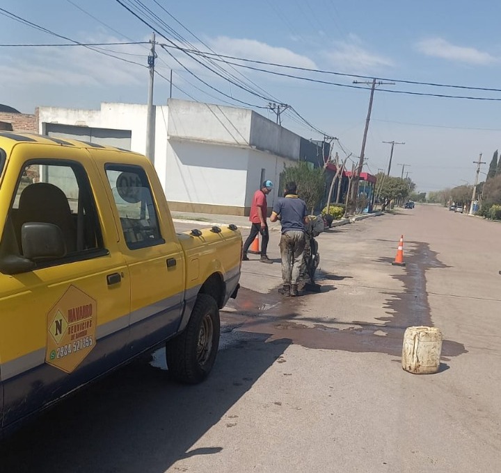 Comenzaron los trabajos previos a la pavimentación en Metileo