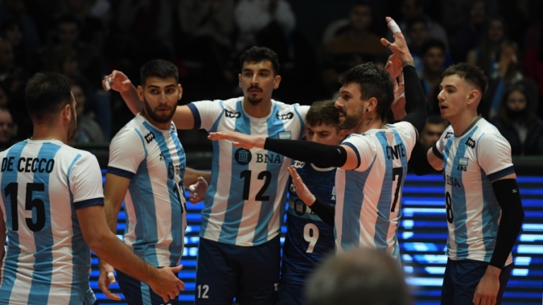 Voleibol: Argentina clasificó a cuartos de final del Mundial después de 20 años y jugará ante Brasil