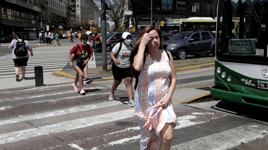 Meteorología: Se espera una primavera “más cálida de lo normal” en parte del país