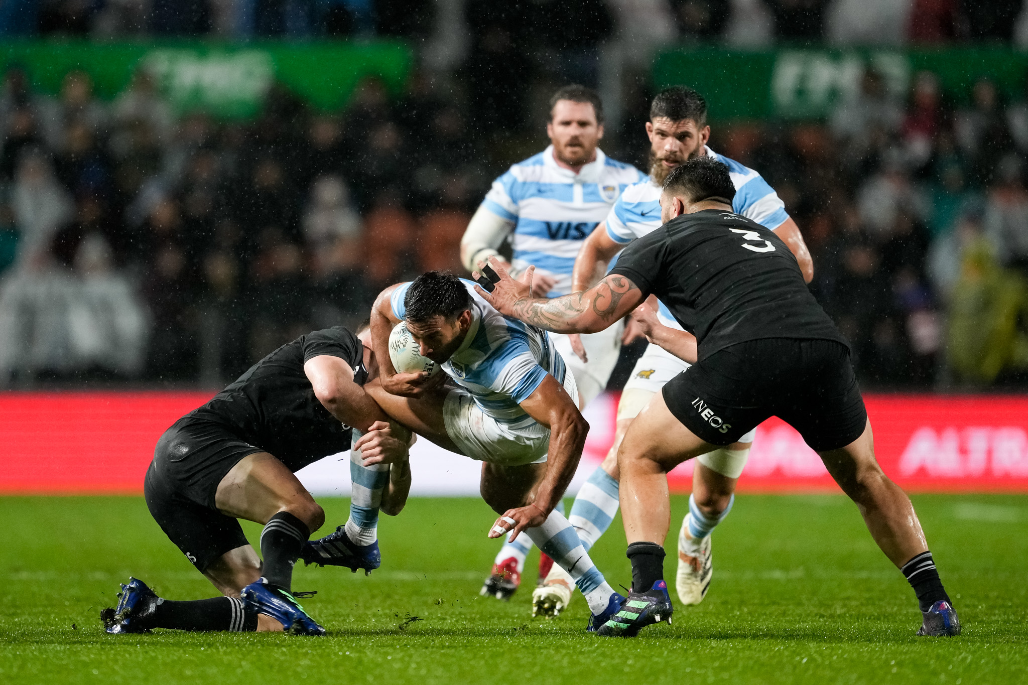 Rugby: En el partido revancha, los All Blacks golearon a Los Pumas