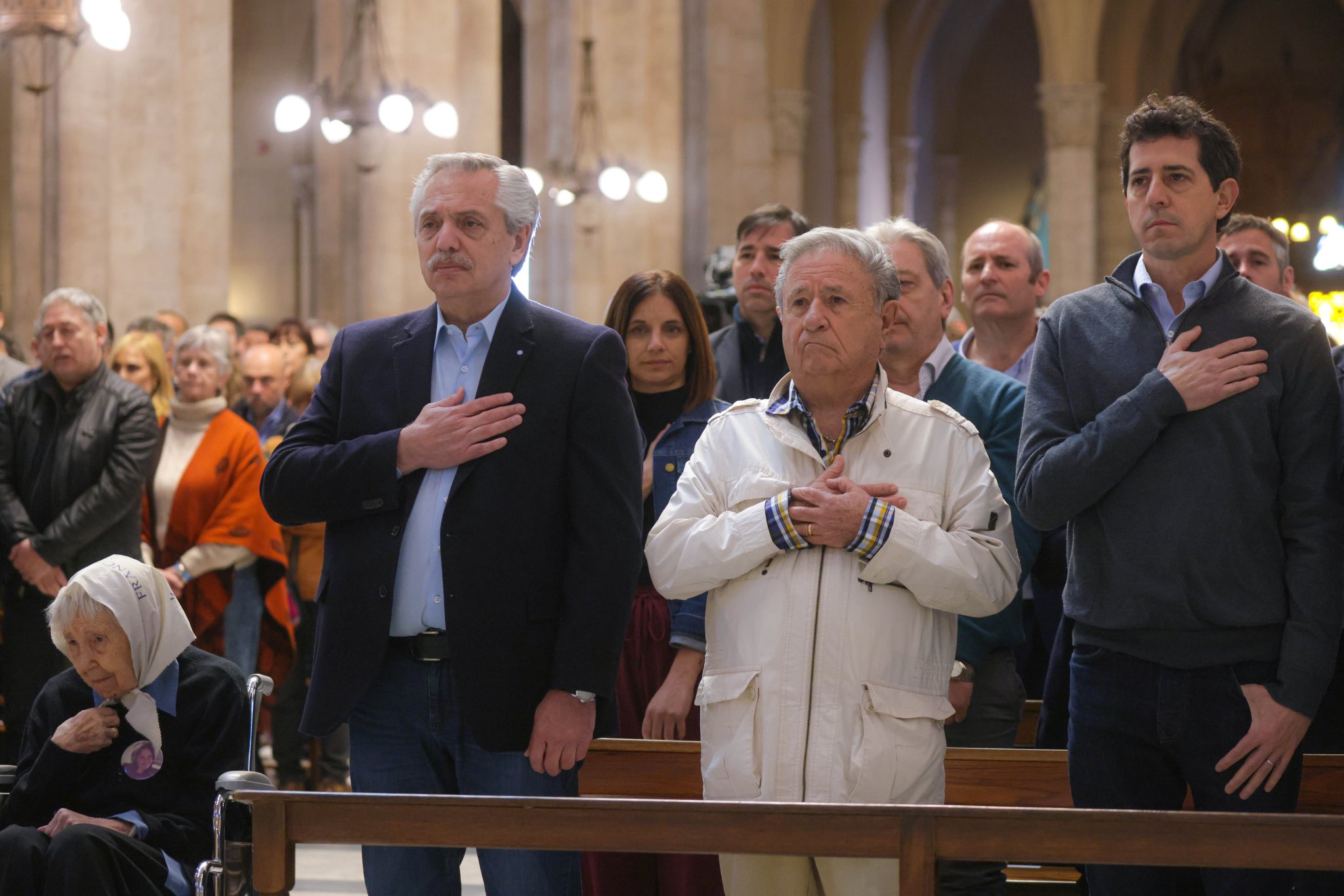 Alberto Fernández participó de la “Misa por la Paz”