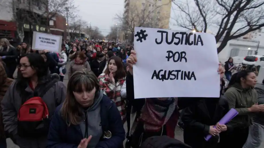 Armaron una comisión especial para investigar el femicidio de Agustina en Cipolletti