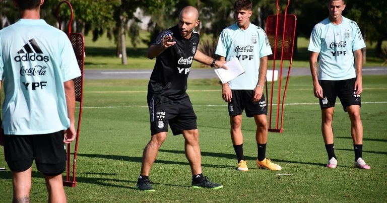 Fútbol: Dos chicos pampeanos en la Selección Sub 20 enfrentarán a Brasil en un cuadrangular internacional