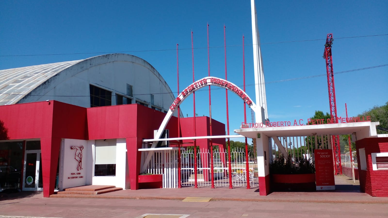 El Gobierno presentará un proyecto para donar un inmueble al Club Independiente de Pico