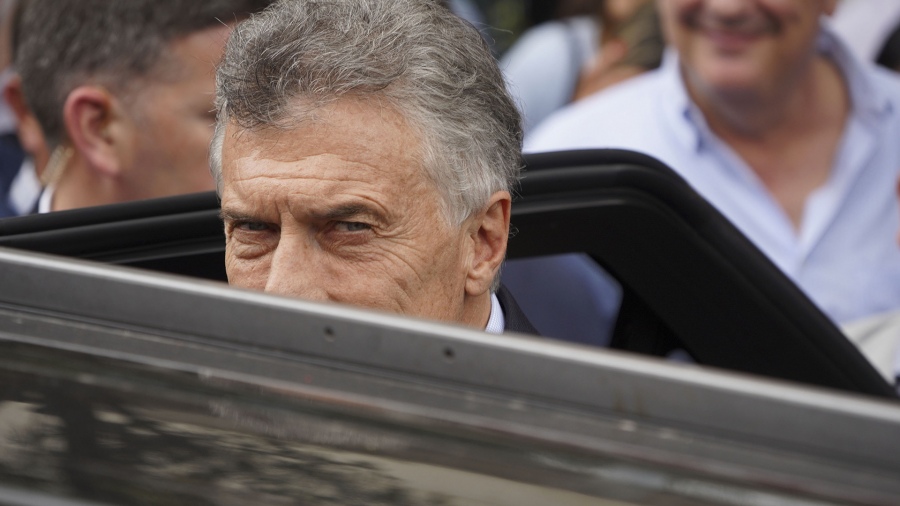 Alberto Fernández pidió que se investigue el espionaje realizado durante la gestión de Macri luego de los dichos de Carrió y Alconda