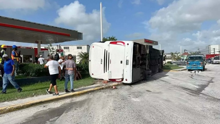 República Dominicana: Son dos las argentinas muertas por el vuelco de un ómnibus turístico en Punta Cana