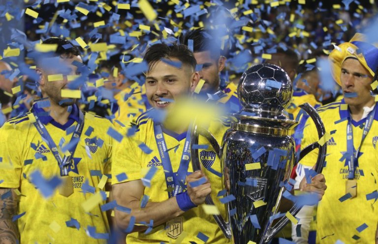 Fútbol: El Trofeo de Campeones entre Boca y el ganador de Racing-Tigre se jugará en San Luis