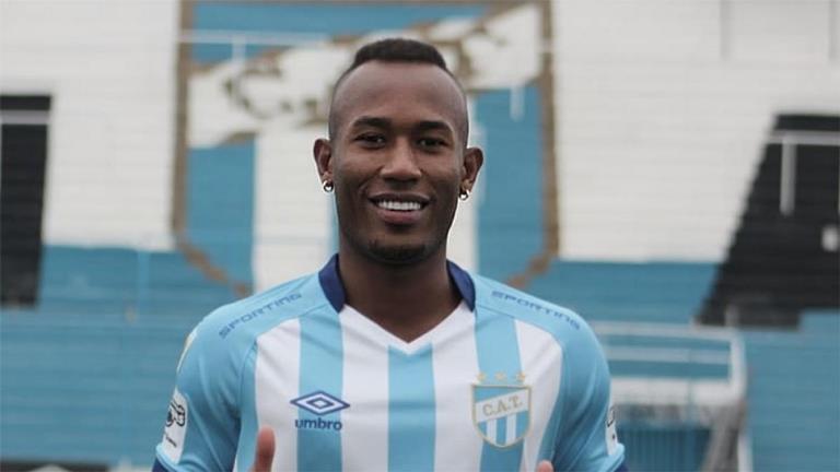 Fútbol: El colombiano Andrés Balanta falleció en Tucumán por una descompensación en un entrenamiento