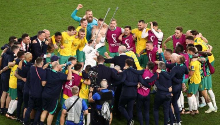 Qatar 2022: Australia venció a Dinamarca y se clasificó a los octavos de final