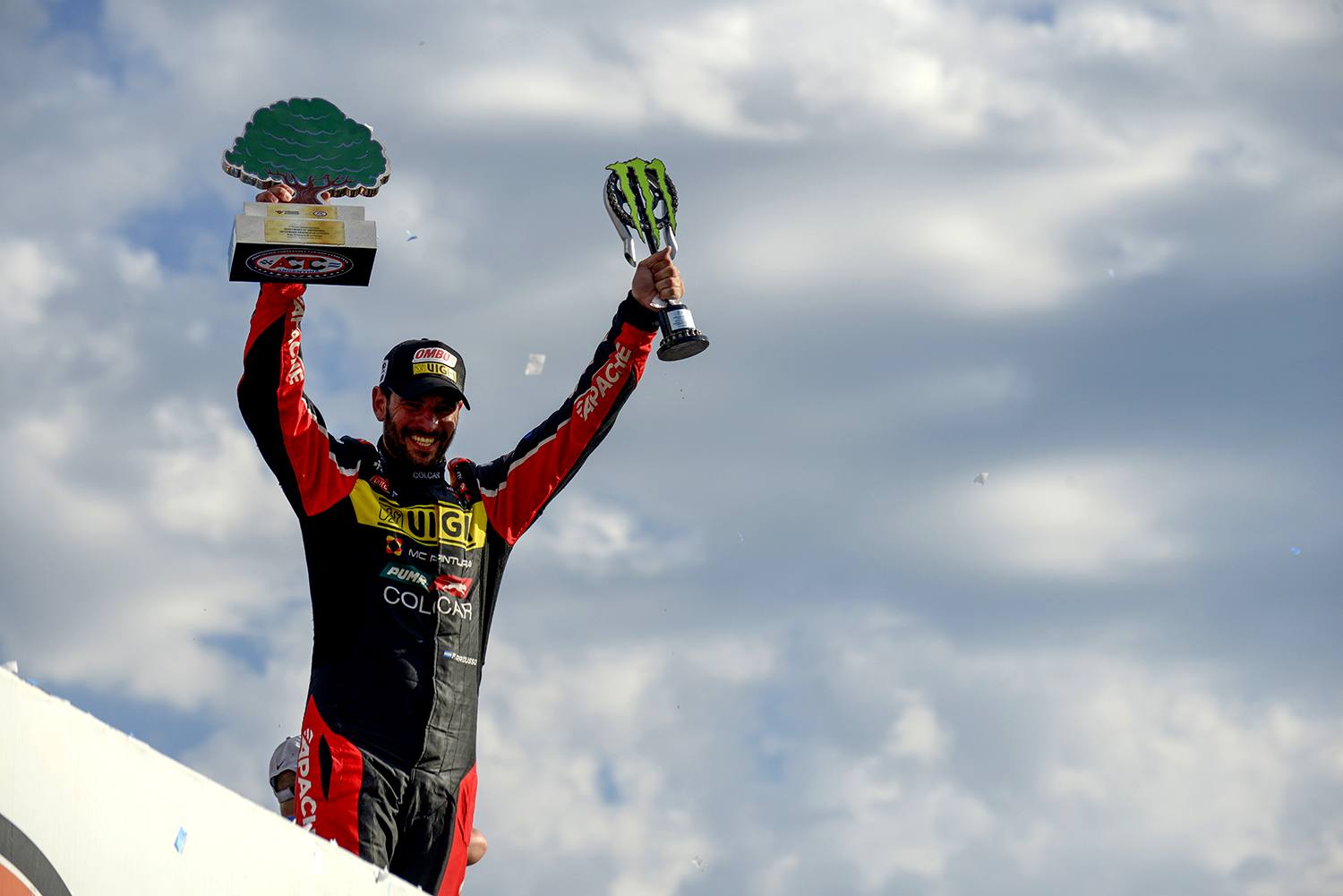 Facundo Ardusso se quedó con la victoria en el Autódromo de La Pampa