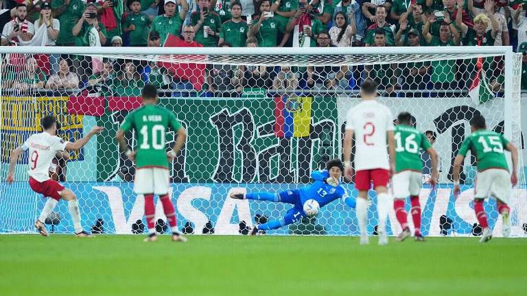 Qatar 2022: Argentina respira, Lewandowski desperdició un penal y Polonia empató sin goles con México