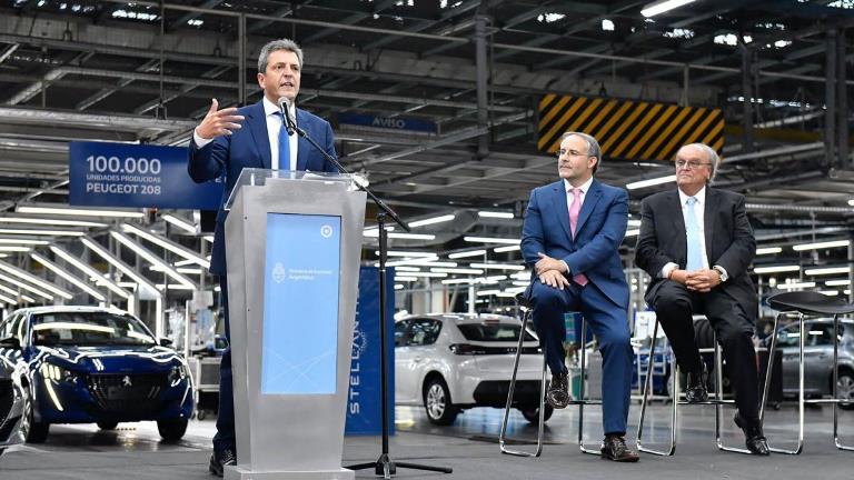 Las mayores exportaciones de autos y autopartes no pagarán retenciones en 2023