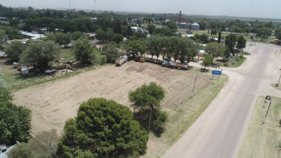 Uriburu: Inició la obra de la Plaza Deportiva